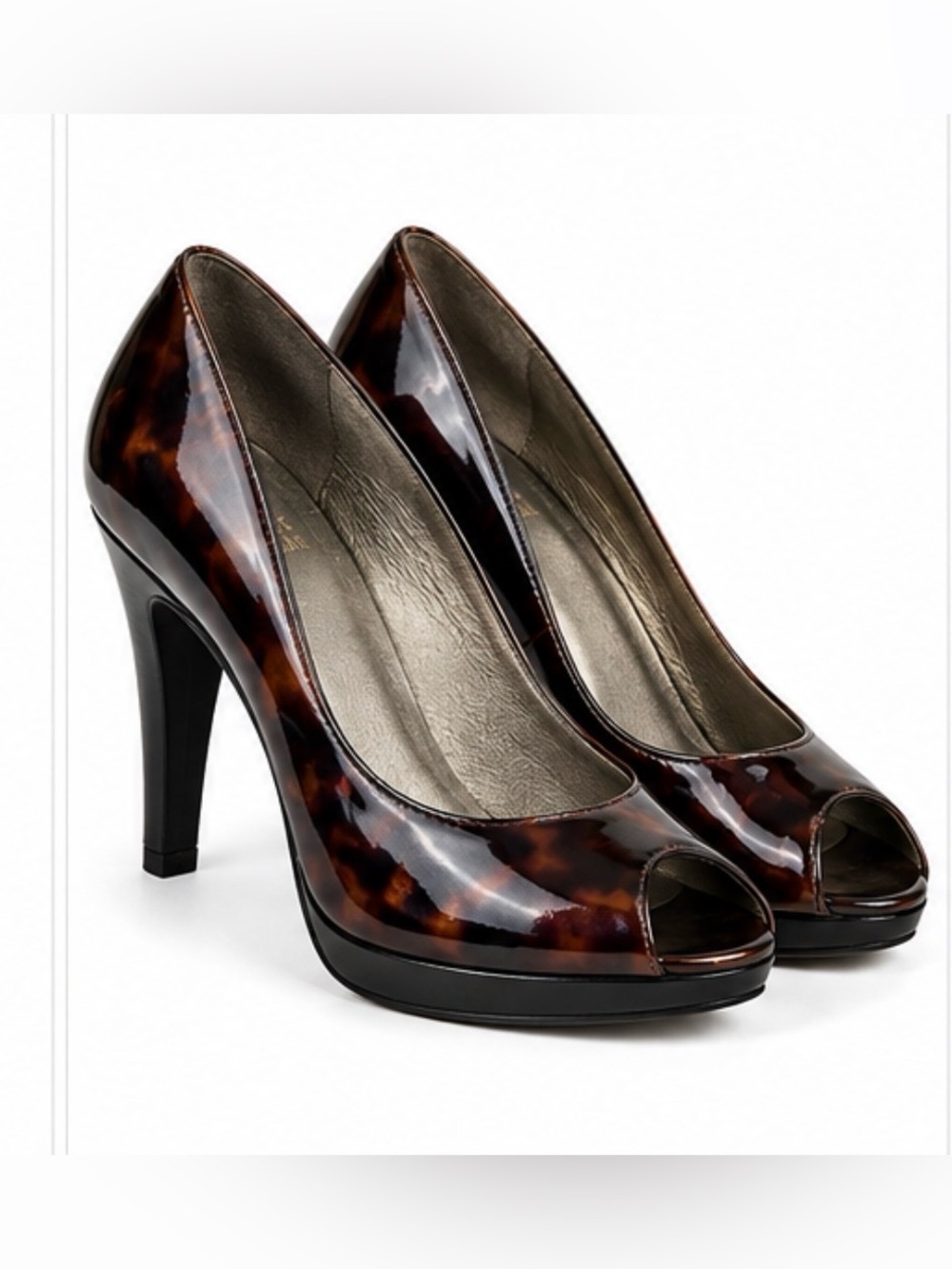 Beautiful 😍 Stuart Weitzman Tortoise Patent Leather Peep-Toe Pumps – Size 7.5 M